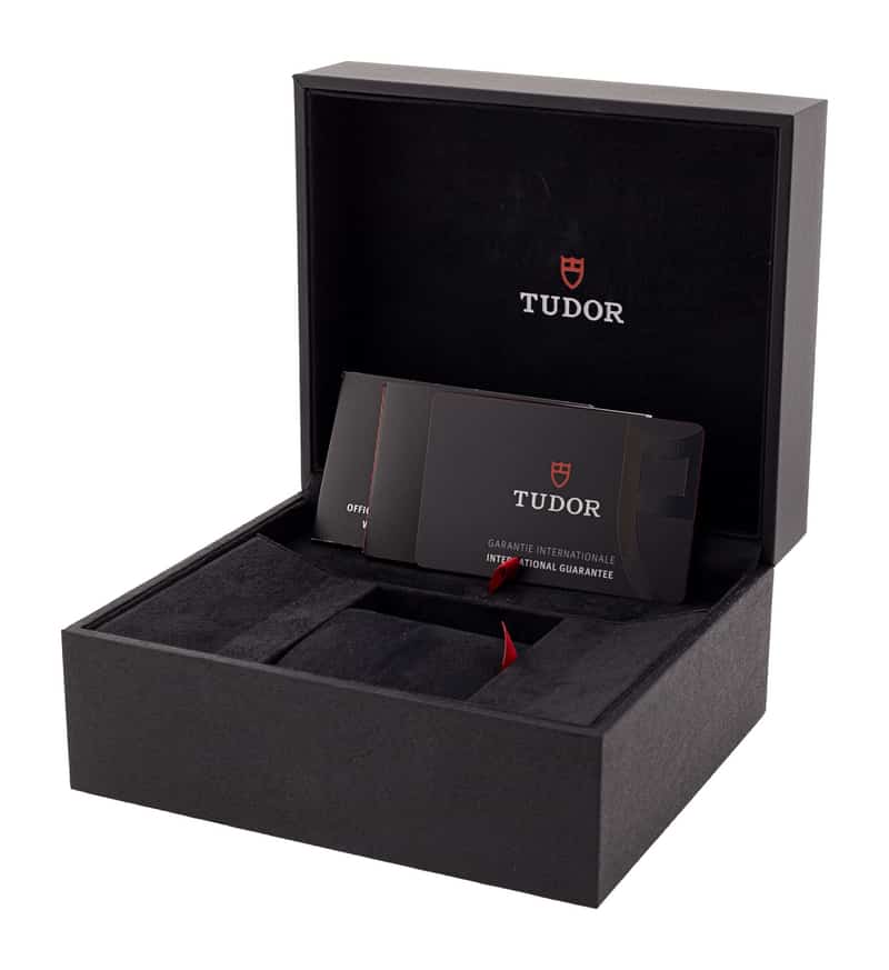 Tudor Black Bay M79360N-0001
